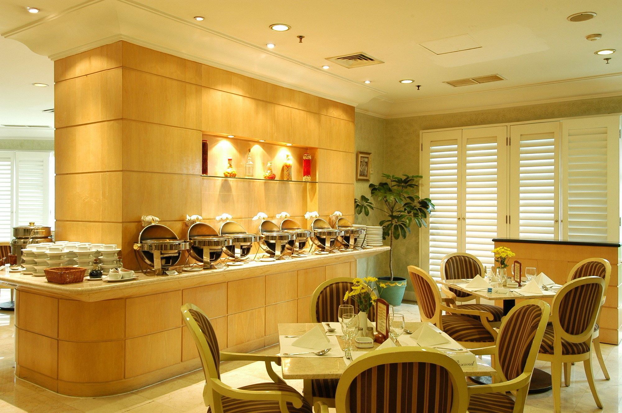 Batavia Hotel & Serviced Apartments Jakarta Exterior photo
