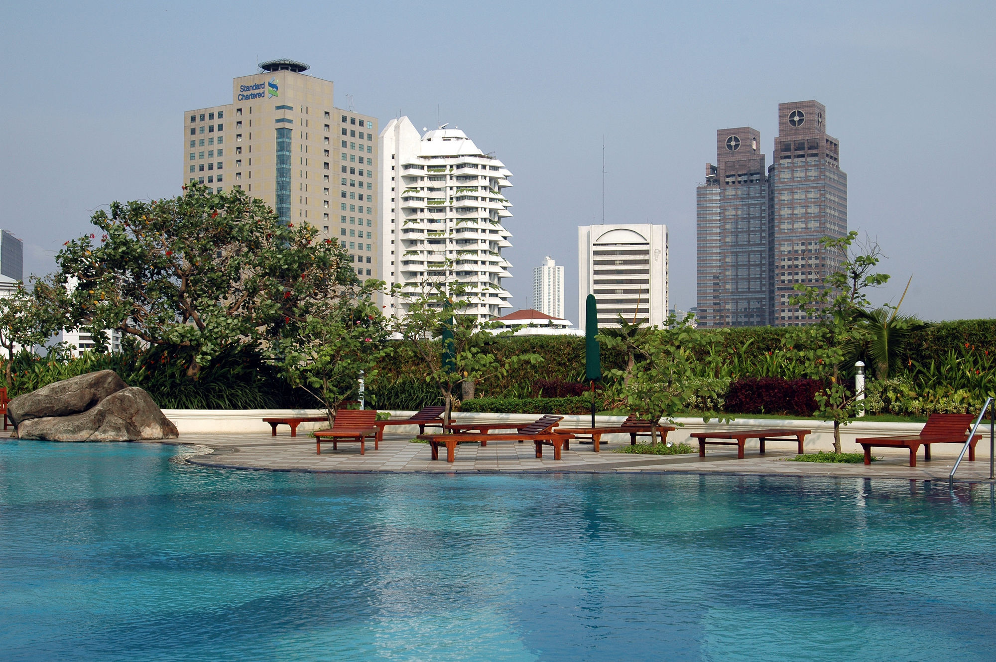 Batavia Hotel & Serviced Apartments Jakarta Exterior photo